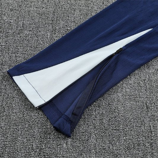 Strikers Club™ 2025/26 Inter Milan White Premium Football Tracksuit