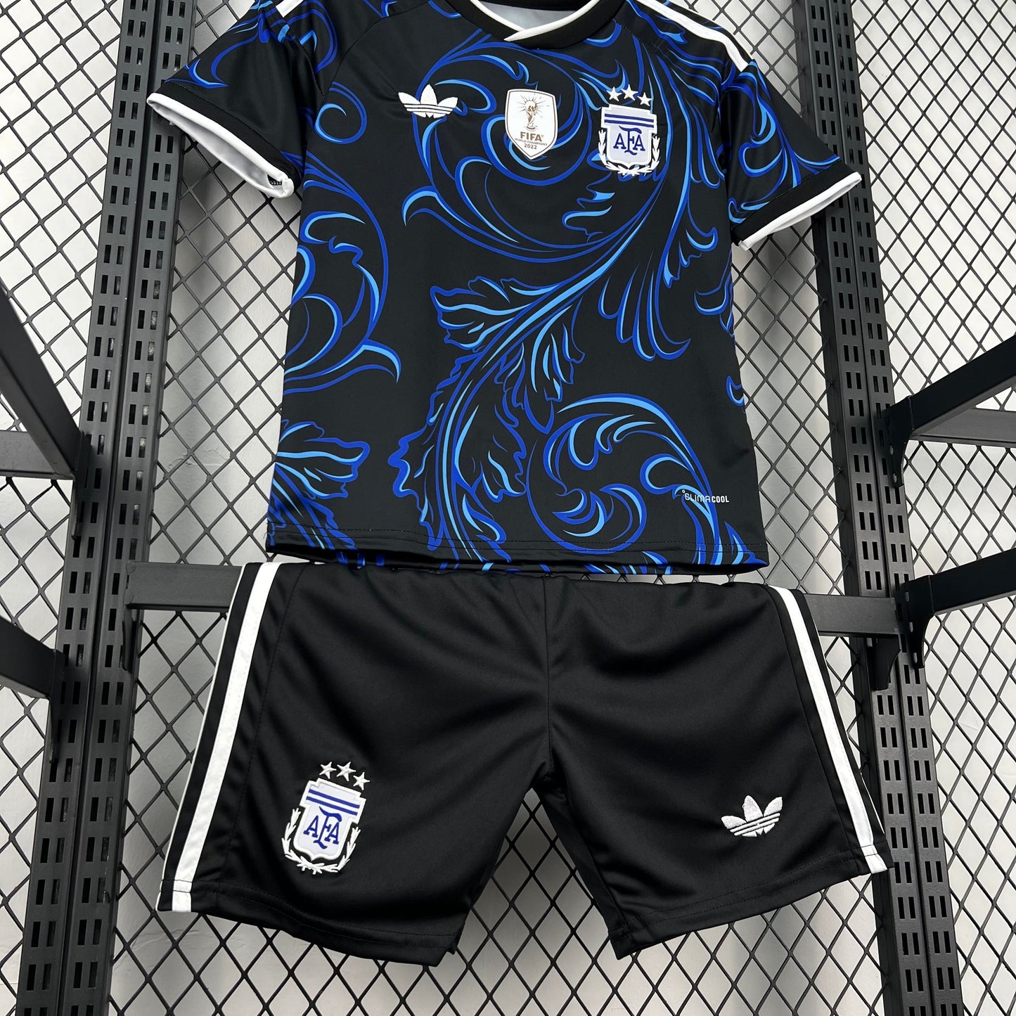 Strikers Club™ 2026 Argentina Kids Football Kit Set