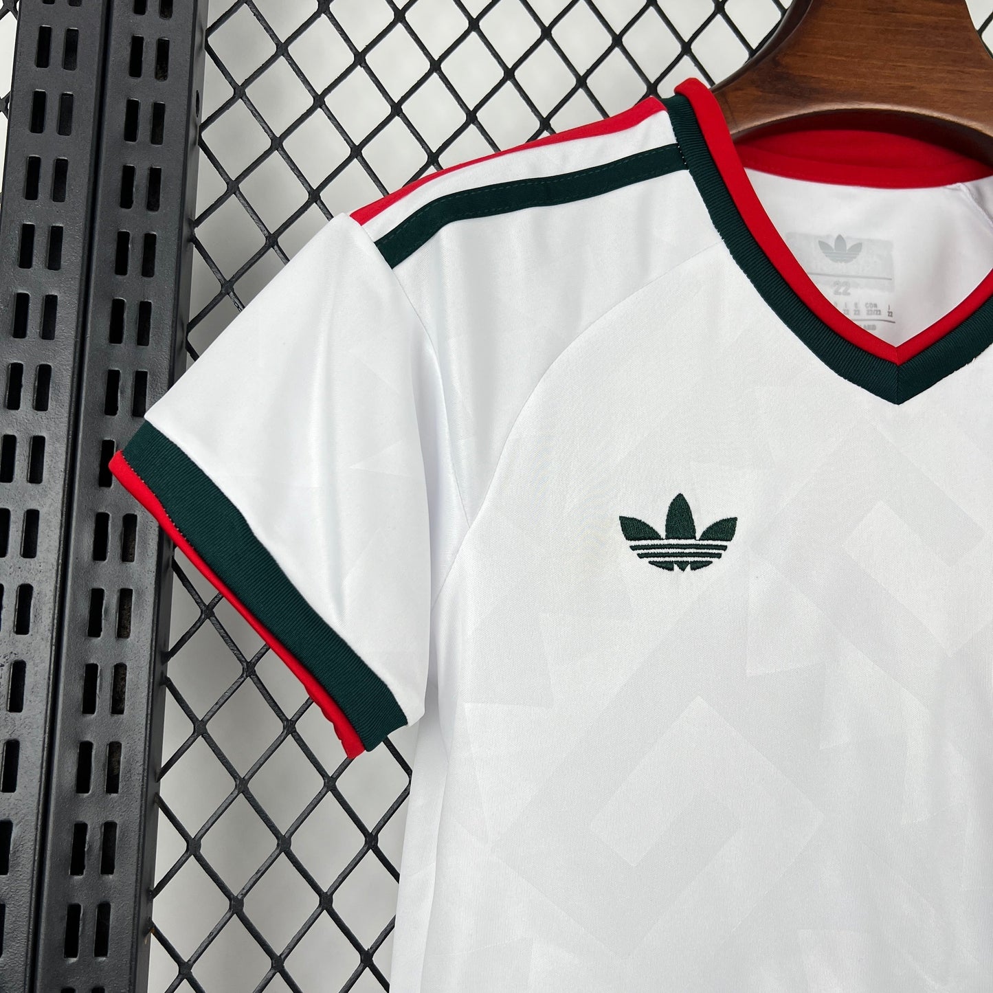 Strikers Club™ 2026 Mexico Away Kids Football Kit Set