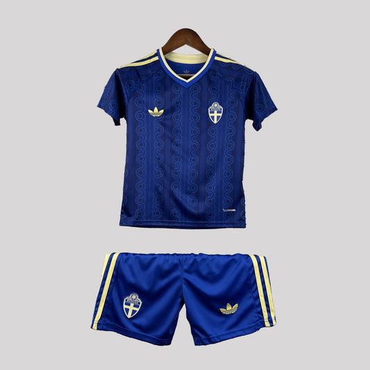 Strikers Club™ 2026 Sweden Away Kids Football Kit Set