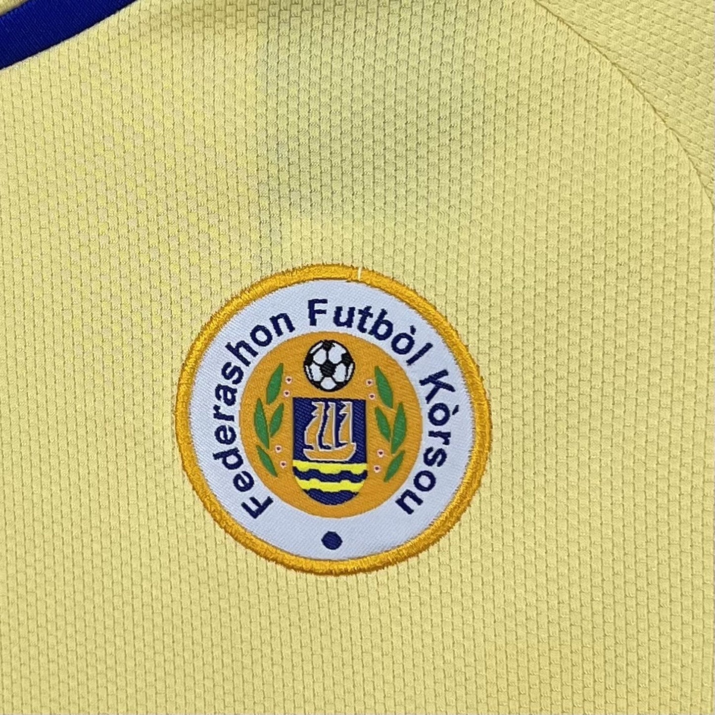 Strikers Club™ 2026 Curacao Away Kids Football Kit Set