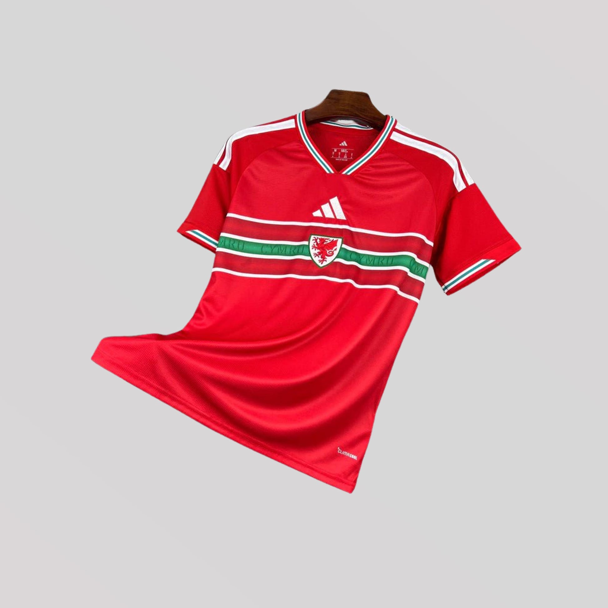 Strikers Club™ 2026 Wales Home Premium World Cup Soccer Kit
