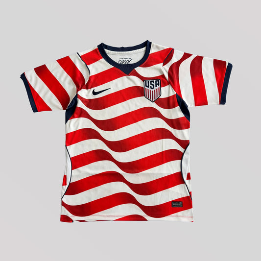Strikers Club™ 2026 USA Home Premium World Cup Soccer Kit