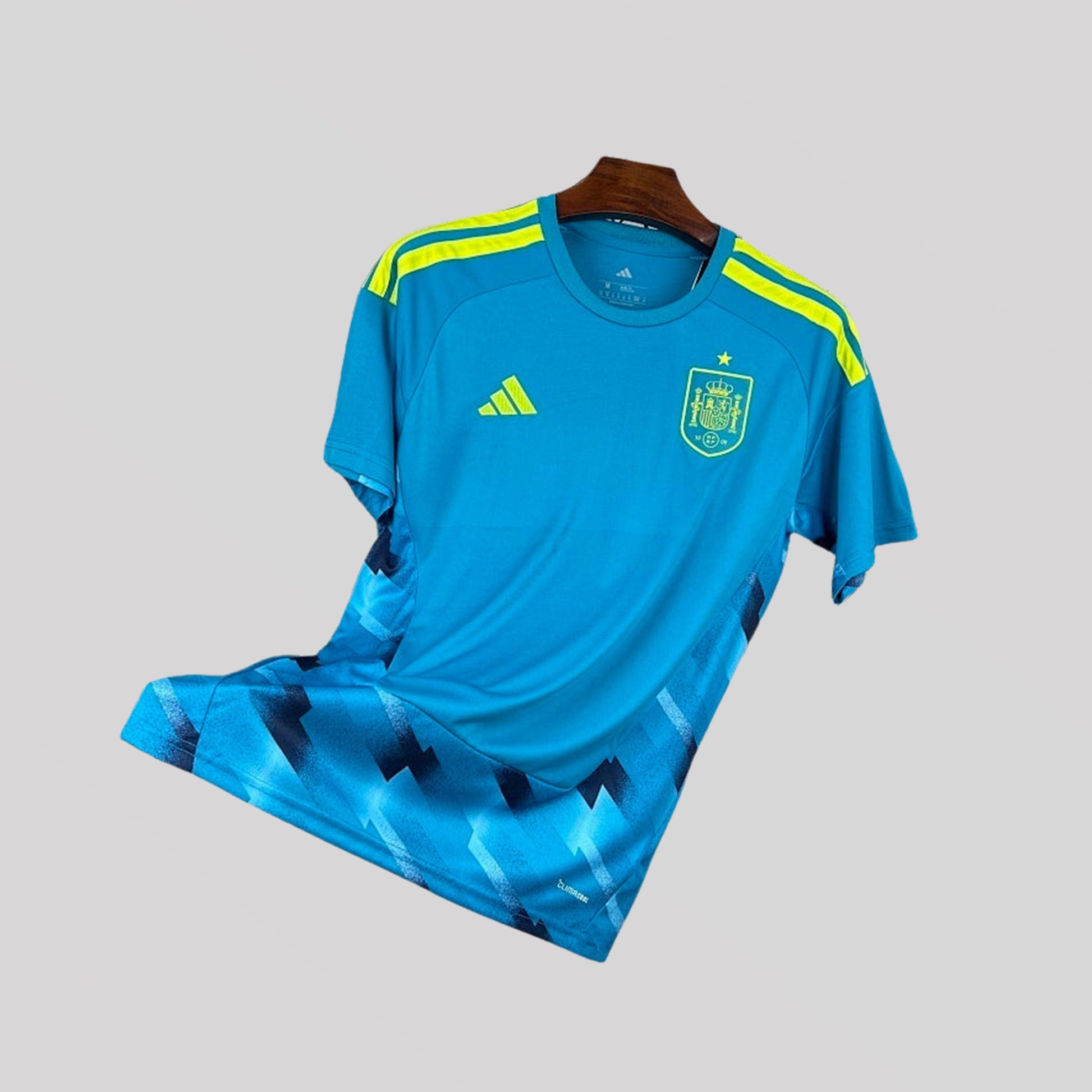 Strikers Club™ 2026 Spain Away Premium World Cup Soccer Kit