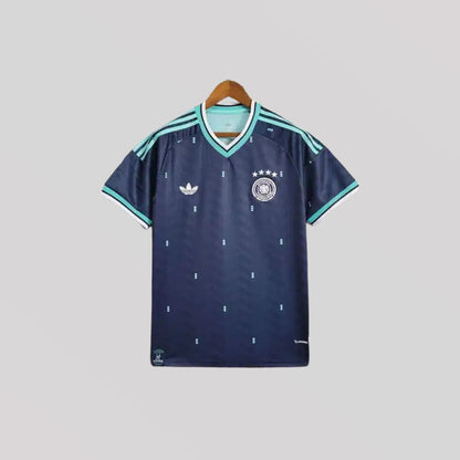 Strikers Club™ 2026 Germany Away Premium World Cup Soccer Kit