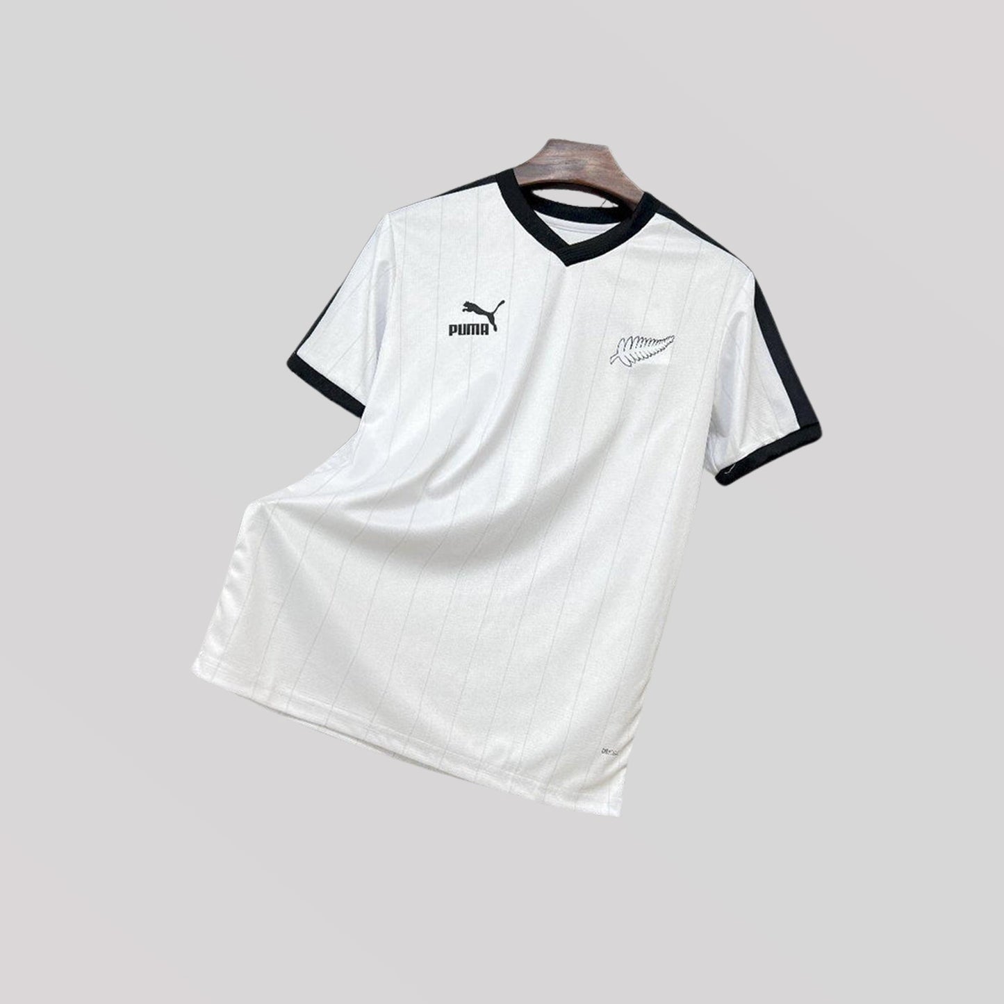 Strikers Club™ 2026 Elite Football Home Premium World Cup Soccer Kit