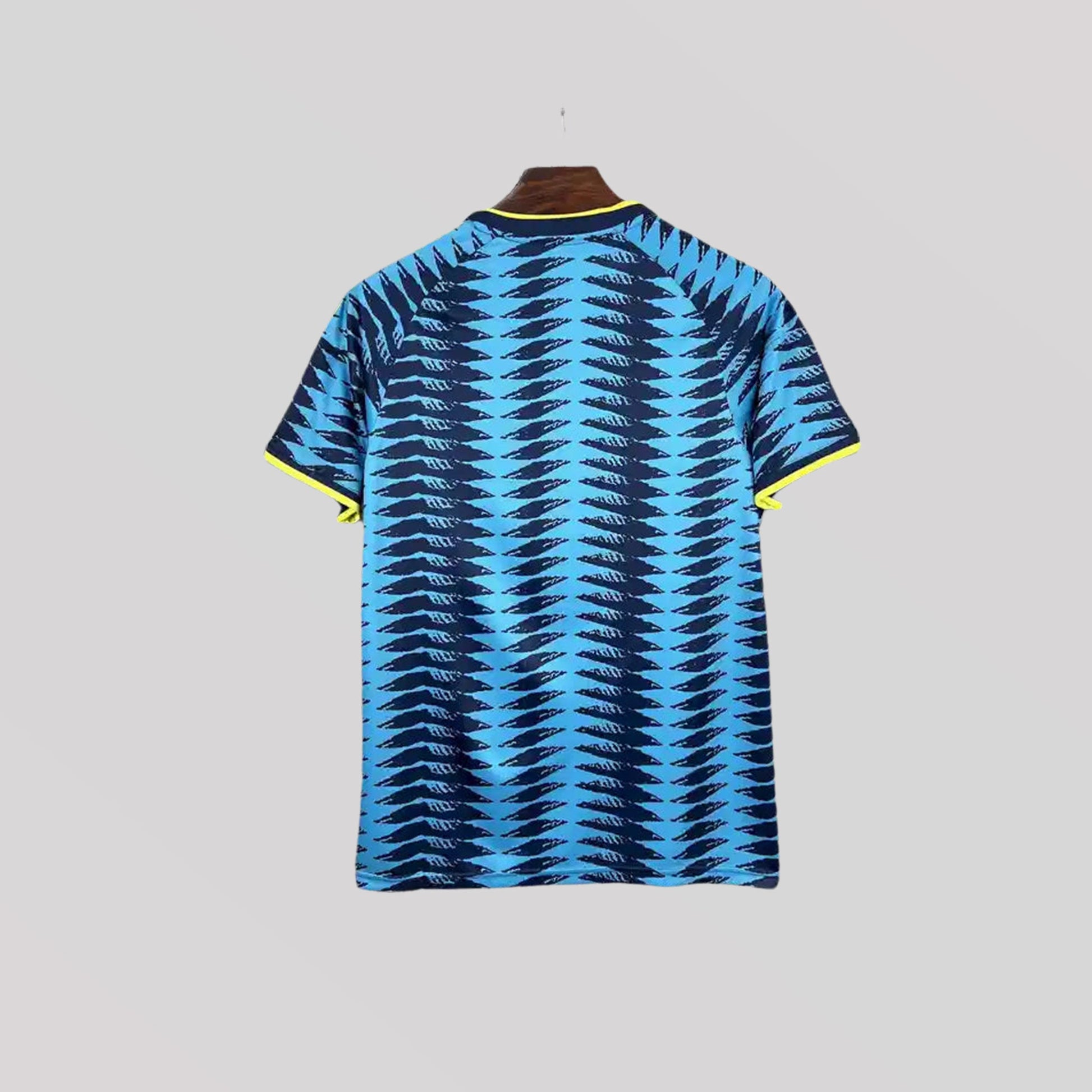 Strikers Club™ 2026 Colombia Away Premium World Cup Soccer Kit