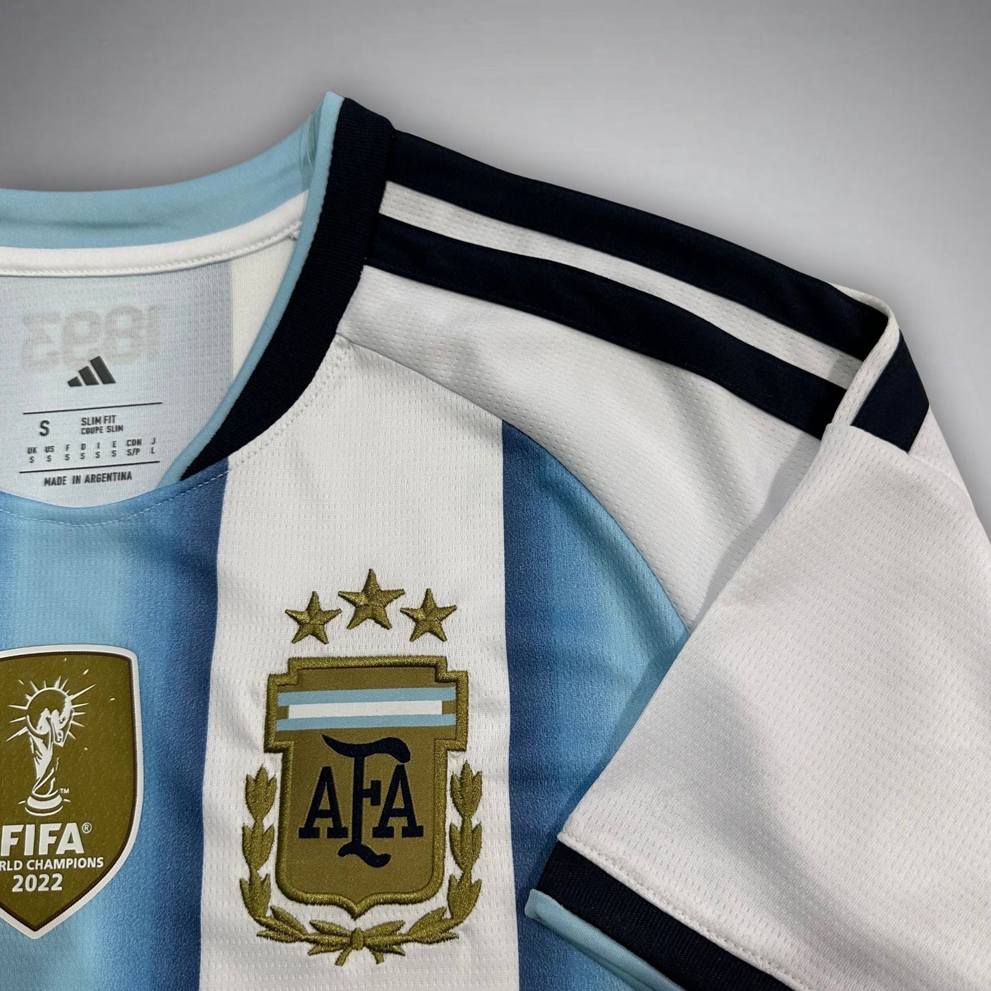 Strikers Club™ 2026 Argentina Home Premium World Cup Soccer Kit