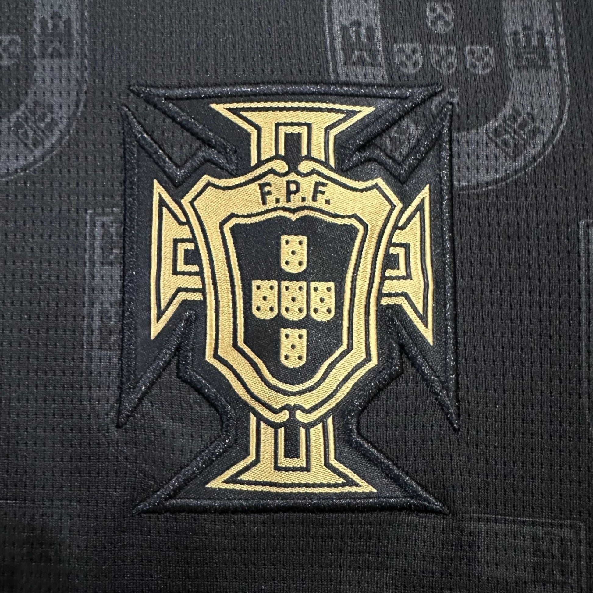 Strikers Club™ 2026 Portugal Special Premium World Cup Soccer Kit