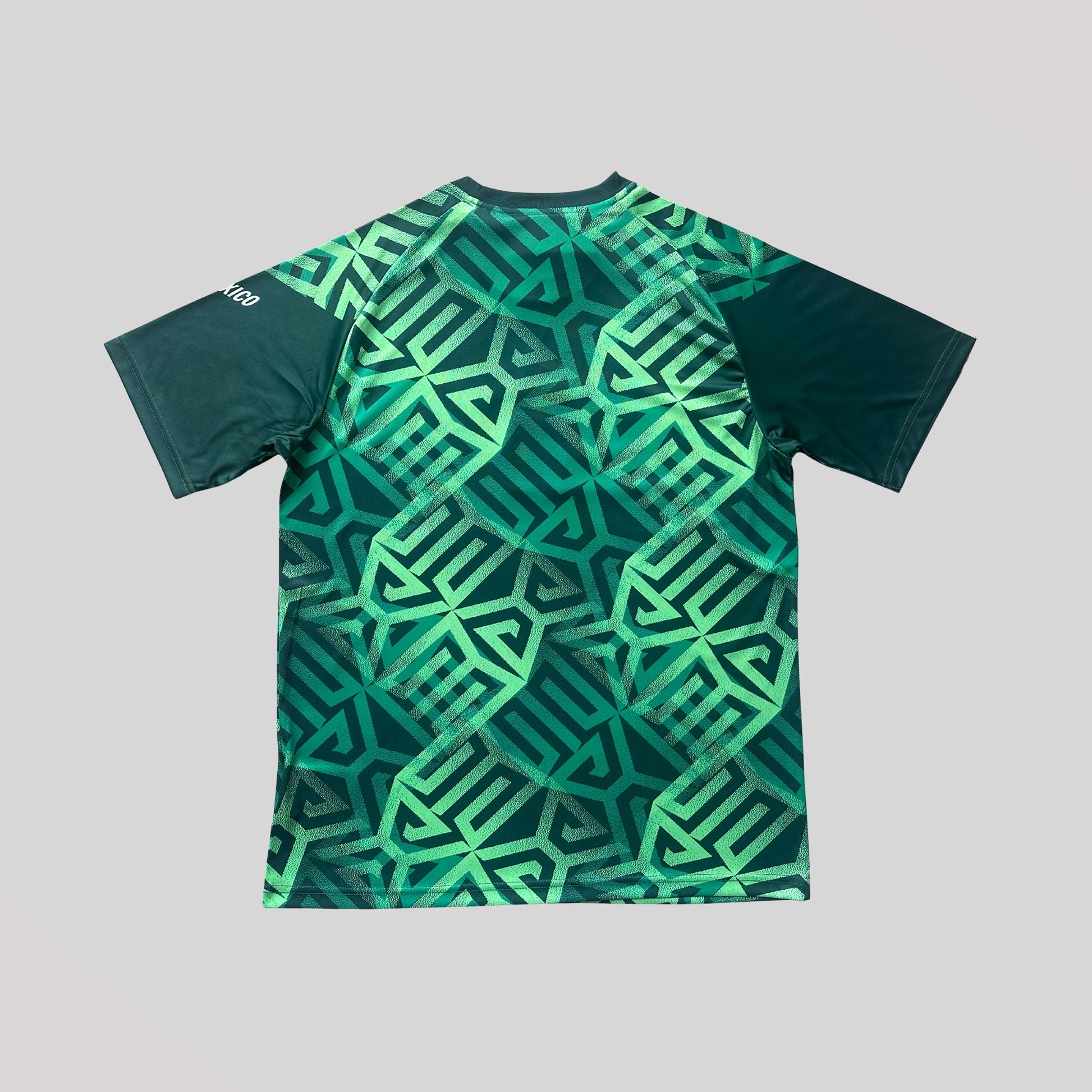 Strikers Club™ 2026 Mexico Pre-Match Premium World Cup Soccer Kit