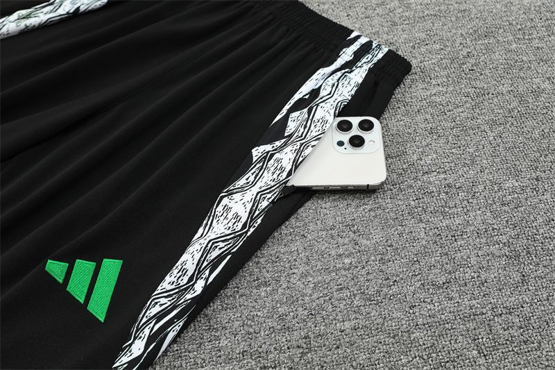 Strikers Club™ 2024/25 Arsenal Away Premium Football Tracksuit