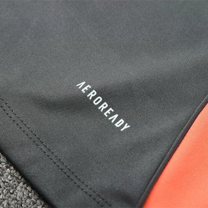 Strikers Club™ 2025/26 Bayern München Grey Premium Football Tracksuit