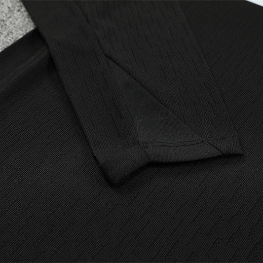 Strikers Club™ 2025/26 Chelsea Black Premium Football Tracksuit