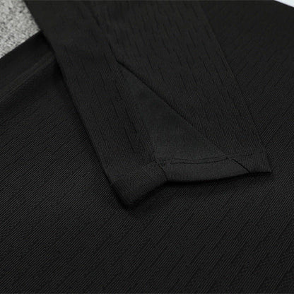 Strikers Club™ 2025/26 Chelsea Black Premium Football Tracksuit