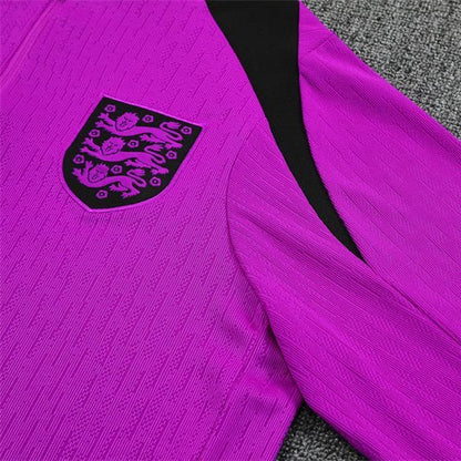 Strikers Club™ 2025/26 England Purple Premium Football Tracksuit