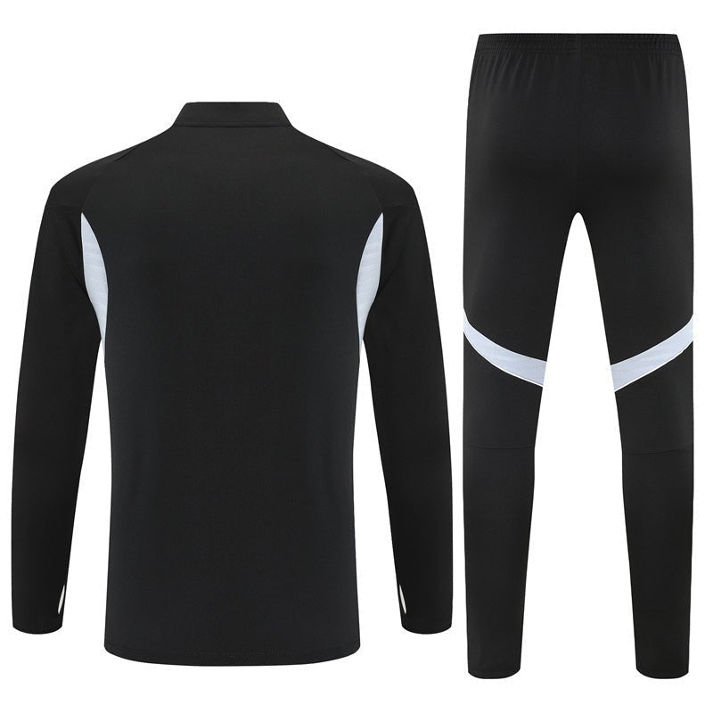 Strikers Club™ 2025/26 Germany Black Premium Football Tracksuit
