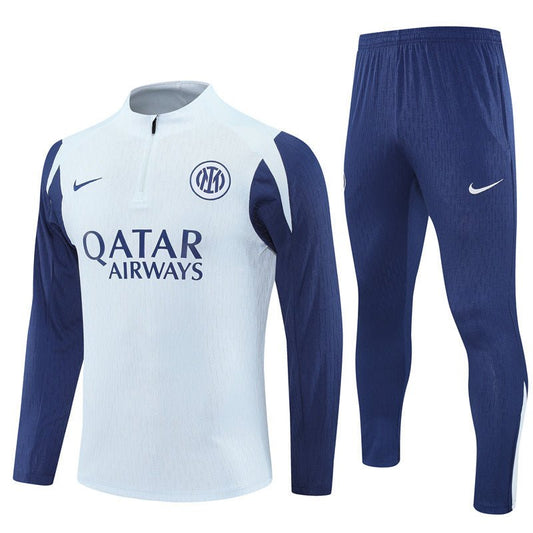 Strikers Club™ 2025/26 Inter Milan White Premium Football Tracksuit