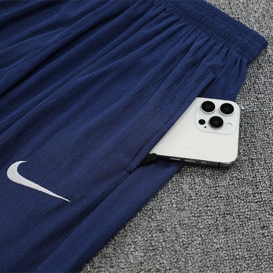 Strikers Club™ 2025/26 Inter Milan White Premium Football Tracksuit