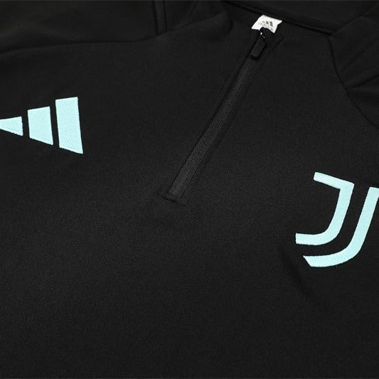 Strikers Club™ 2025/26 Juventus Black Premium Football Tracksuit