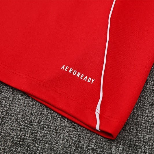 Strikers Club™ 2025/26 Liverpool Red Premium Football Tracksuit