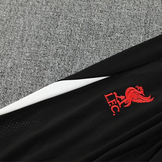 Strikers Club™ 2025/26 Liverpool White Premium Football Tracksuit