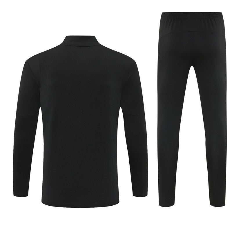 Strikers Club™ 2025/26 Manchester City Black Premium Football Tracksuit