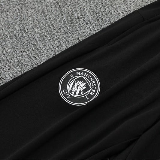 Strikers Club™ 2025/26 Manchester City Black Premium Football Tracksuit