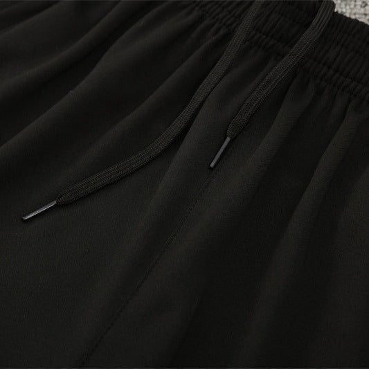 Strikers Club™ 2025/26 Portugal Black Premium Football Tracksuit