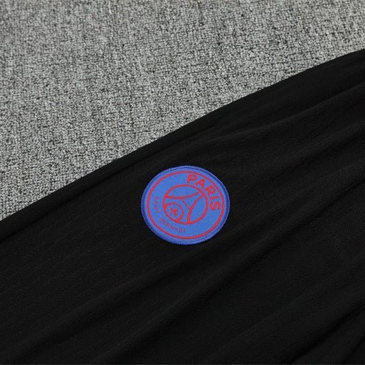 Strikers Club™ 2025/26 PSG Black Premium Football Tracksuit