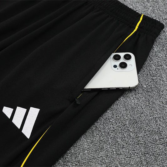 Strikers Club™ 2025/26 Real Madrid Home Premium Football Tracksuit