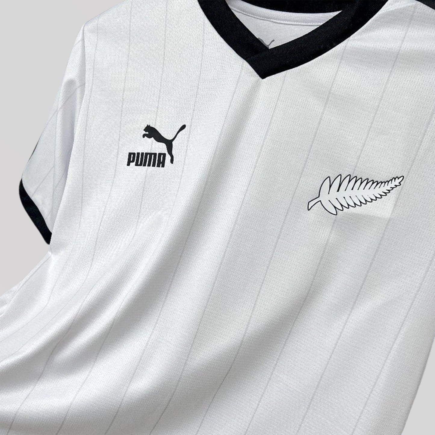 Strikers Club™ 2026 Elite Football Home Premium World Cup Soccer Kit