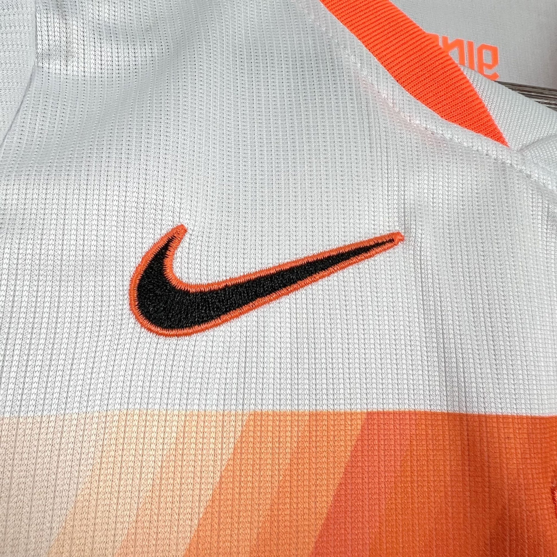 Strikers Club™ 2026 Netherlands Away Kids Football Kit Set
