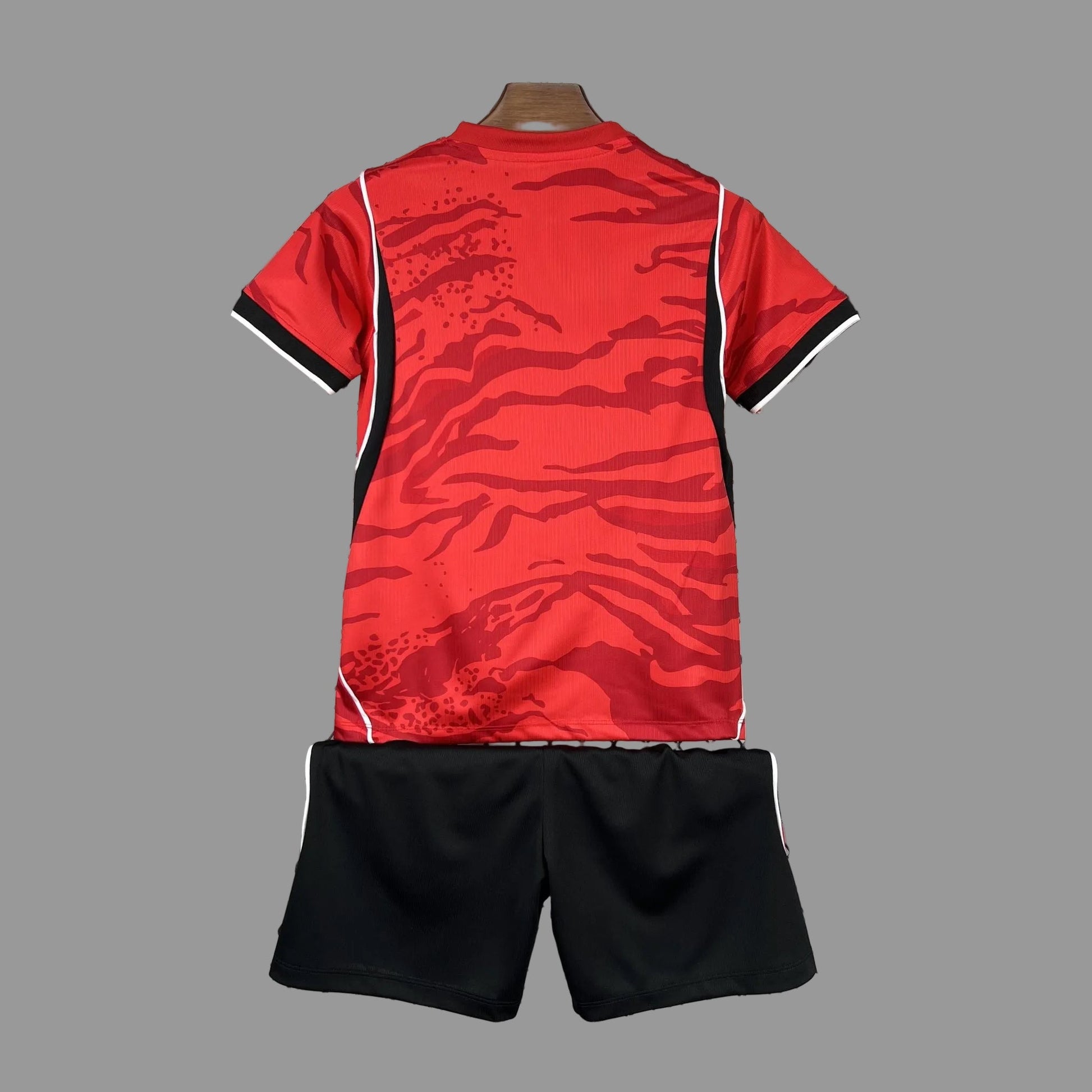 Strikers Club™ 2026 South Korea Home Kids Football Kit Set