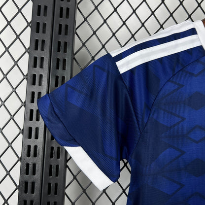 Strikers Club™ 2026 Scotland Home Kids Football Kit Set