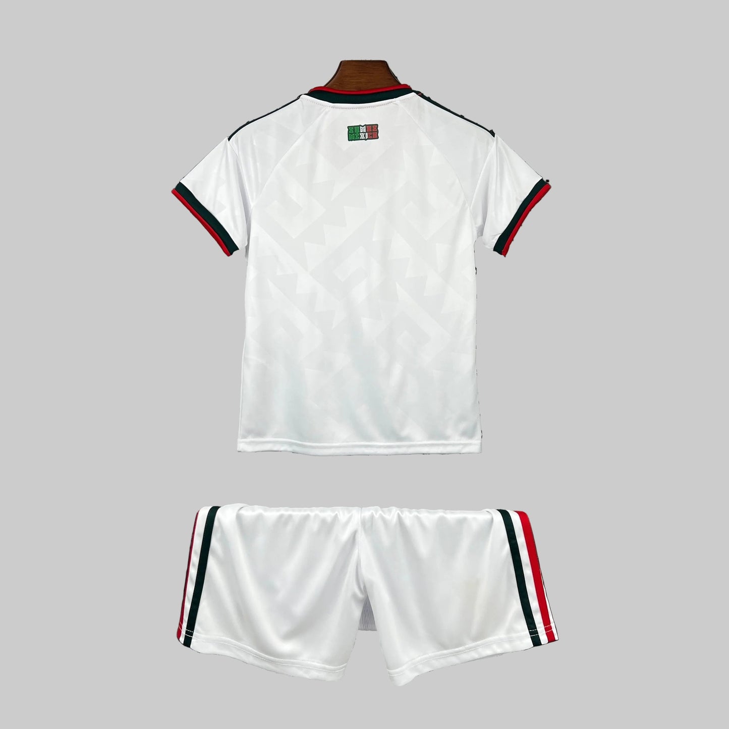 Strikers Club™ 2026 Mexico Away Kids Football Kit Set