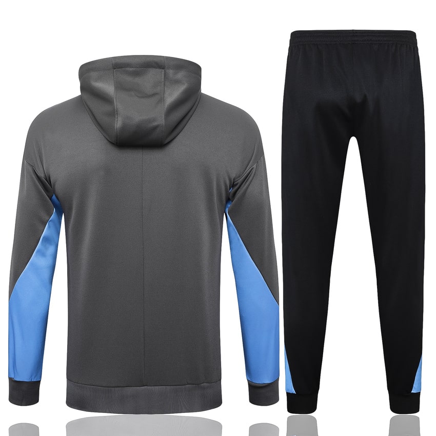 Strikers Club™ Tottenham Black Premium Football Tracksuit