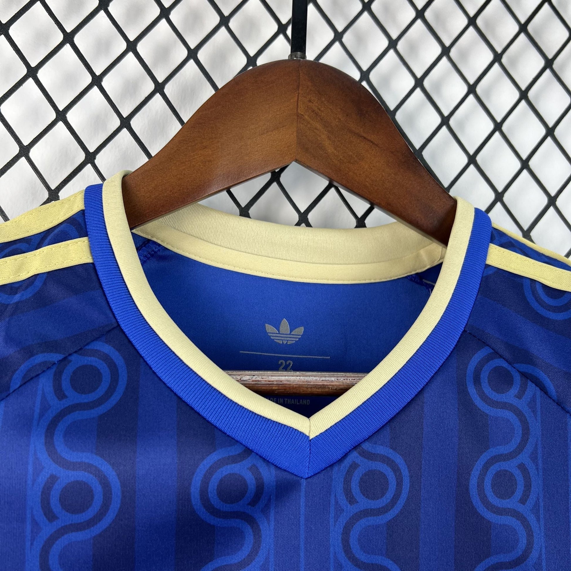 Strikers Club™ 2026 Sweden Away Kids Football Kit Set