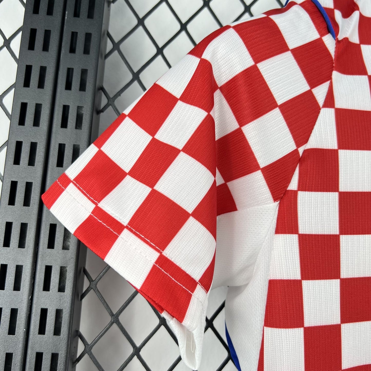 Strikers Club™ 2026 Croatia Home Kids Football Kit Set