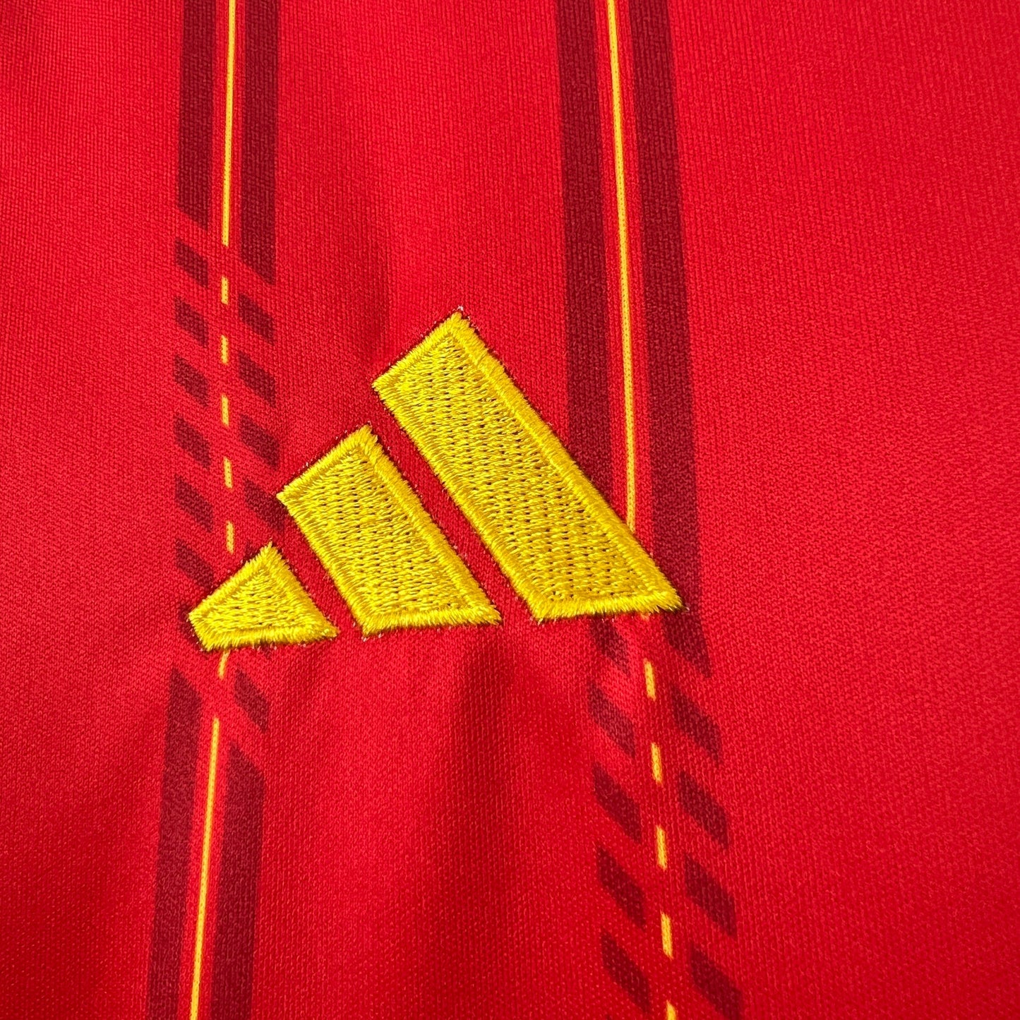 Strikers Club™ 2026 Spain Home Kids Football Kit Set
