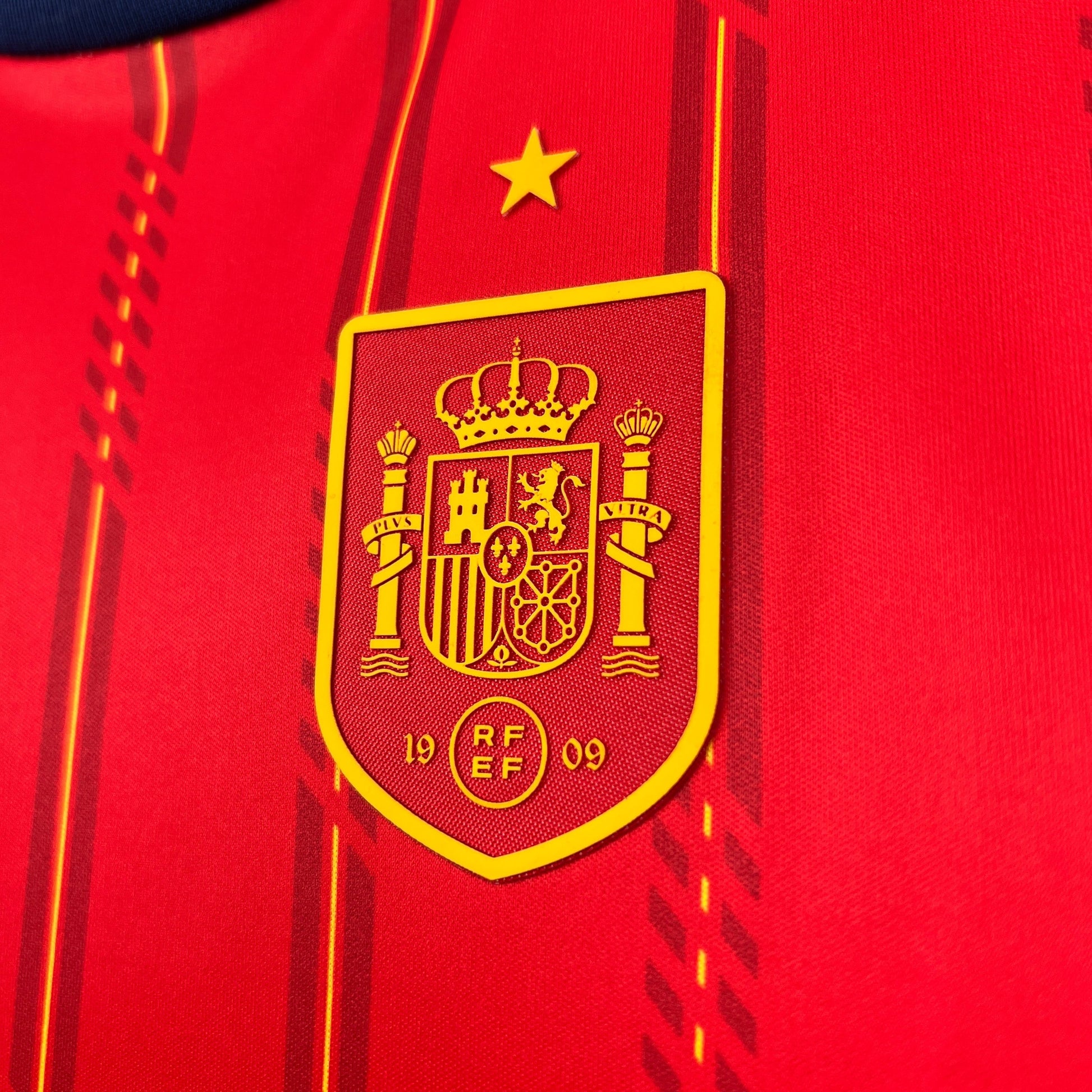 Strikers Club™ 2026 Spain Home Kids Football Kit Set