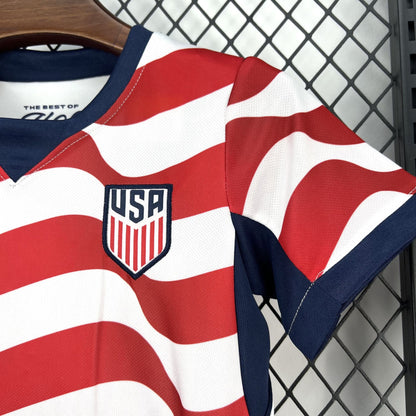 Strikers Club™ 2026 USA Home Kids Football Kit Set