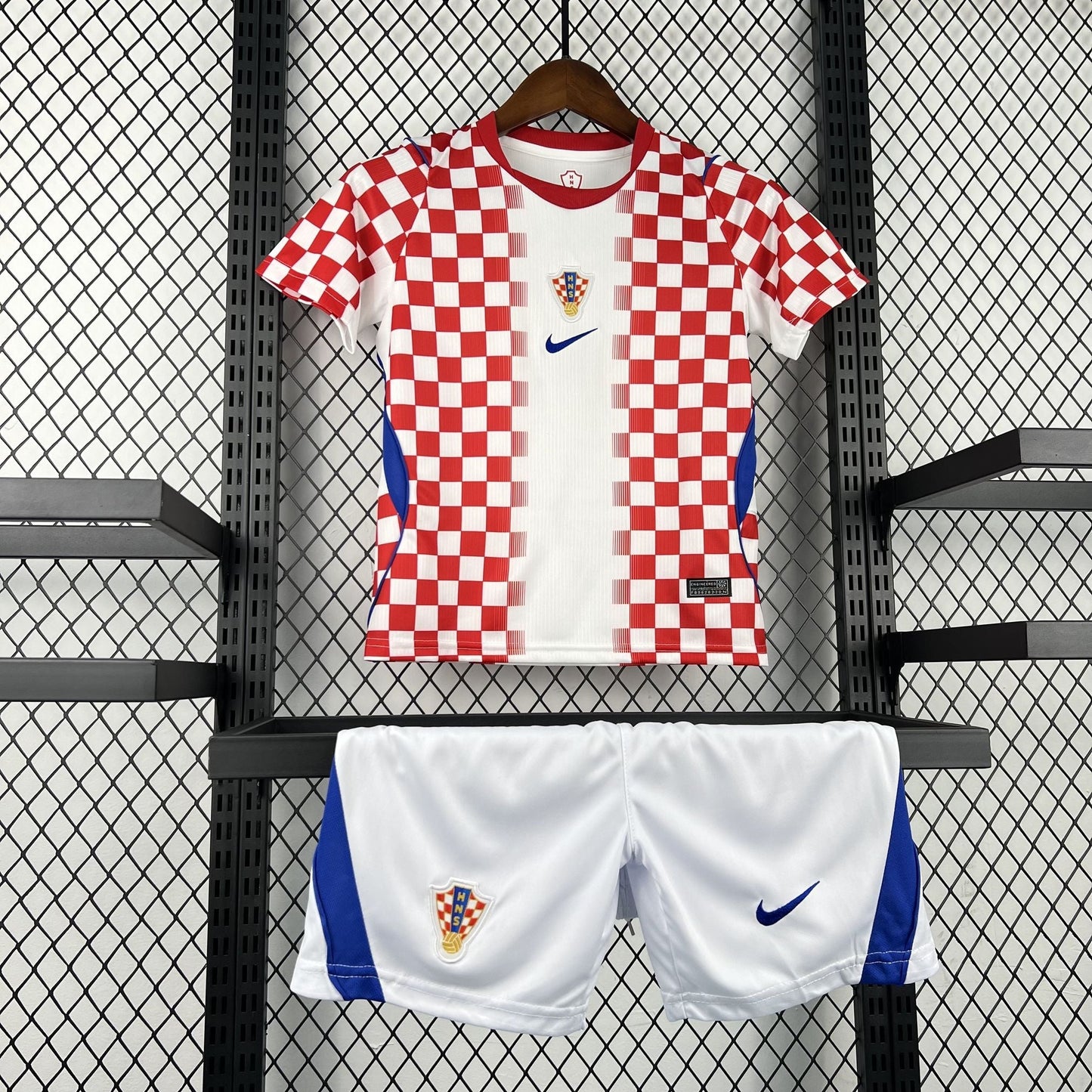Strikers Club™ 2026 Croatia Home Kids Football Kit Set
