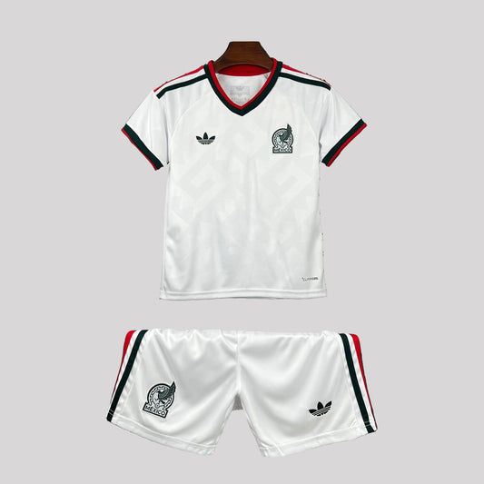 Strikers Club™ 2026 Mexico Away Kids Football Kit Set