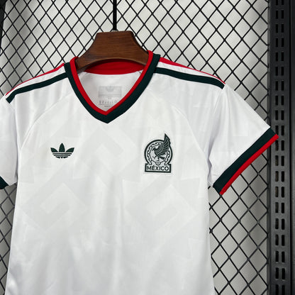 Strikers Club™ 2026 Mexico Away Kids Football Kit Set