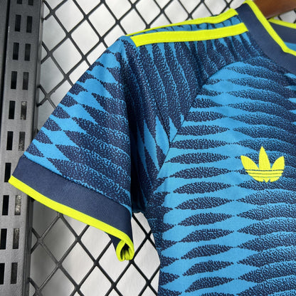 Strikers Club™ 2026 Colombia Away Kids Football Kit Set