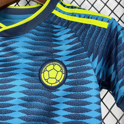 Strikers Club™ 2026 Colombia Away Kids Football Kit Set