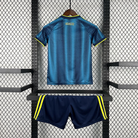 Strikers Club™ 2026 Colombia Away Kids Football Kit Set