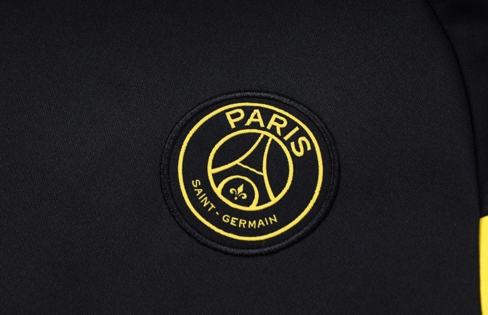 Strikers Club™ PSG Black Yellow Premium Football Tracksuit