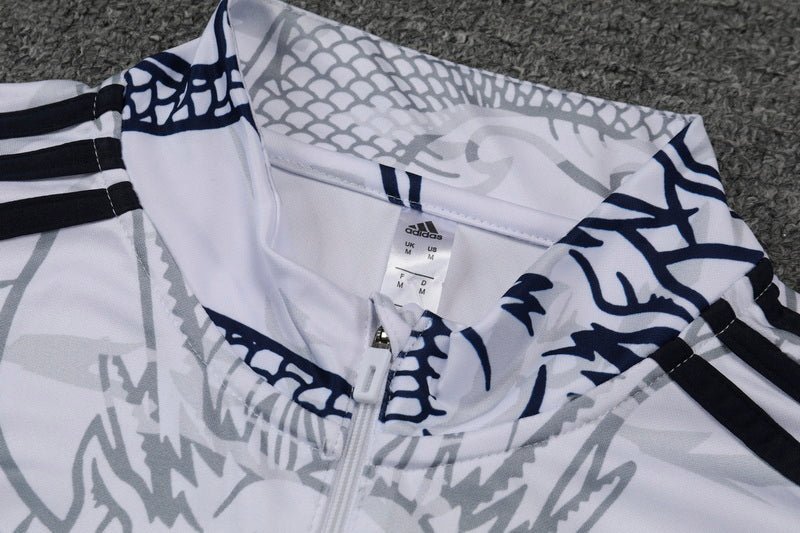 Strikers Club™ Real Madrid Dragón Blanco Premium Football Tracksuit